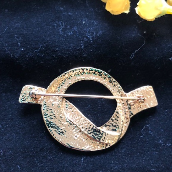 Park Lane Vintage Gold Tone Crystal Brooch. - Picture 3 of 6